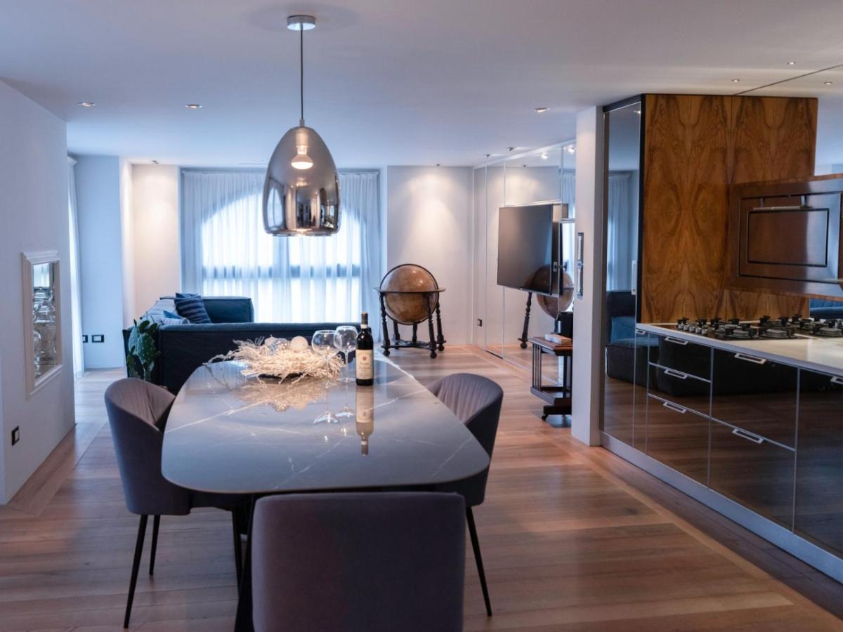 מילאנו Luxury Apartment מראה חיצוני תמונה